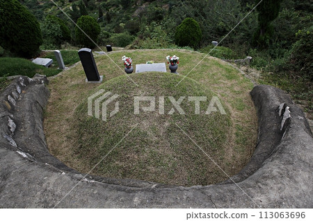 tombstone 113063696