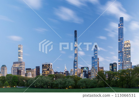 Manhattan skyscrapers and Central Park sunset 113066531