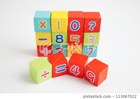 Number wood block cubes for learning Mathematic, education math concept. Number wood block cubes for learning Mathematic, education math concept. 113067022