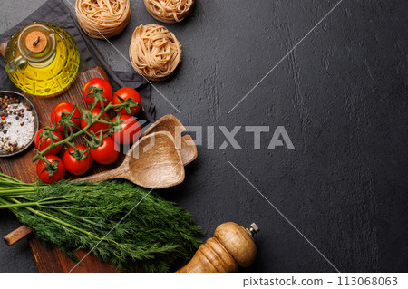 Cooking scene 113068063