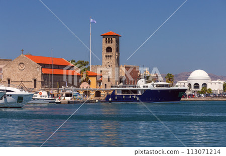 Ships in the port of Rhodes on a sunny day. 113071214
