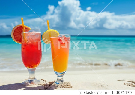 Cocktail on the beach Cocktail on the beach 113075170