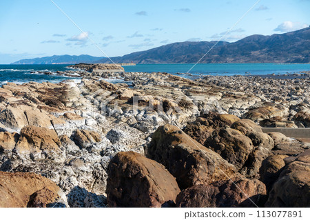 The sea of Wajima, Kamogaura 113077891