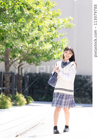 高中女生肖像 高中女生肖像 113079788