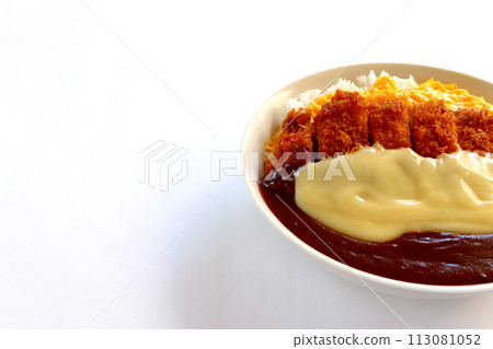Omelet cheese cutlet curry 113081052