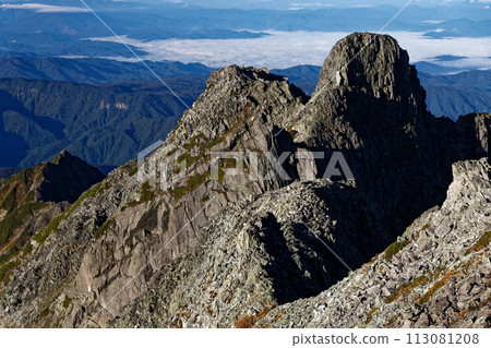 Gendarme and Nishihotakadake seen from Okuhotakadake in the Northern Alps 113081208