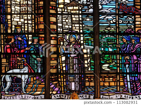Saint Domnolus in front of King Clotaire I, stained glass windows in the Saint Laurent Church, Paris, France Saint Domnolus in front of King Clotaire I, stained glass windows in the Saint Laurent Church, Paris, France 113082931