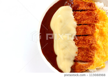 Omelet cheese cutlet curry Omelet cheese cutlet curry 113088988