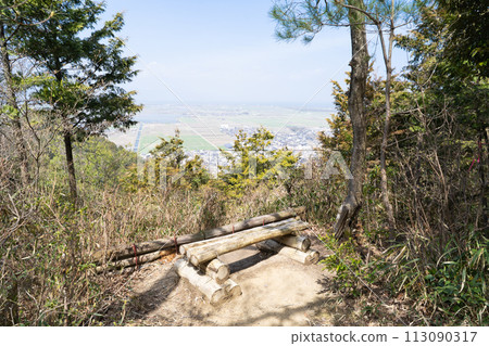 Observation deck on the north ridge of Mt. Mt. (Higashiomi City, Shiga Prefecture) 113090317
