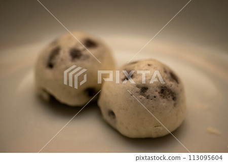 Burn manicure Burn manicure 113095604