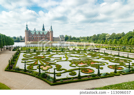 View of Frederiksborg castle with park in Hillerod, Denmark 113096037