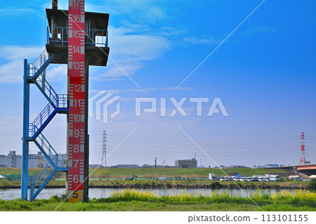 水位計，荒川幹流，春天的天氣，佐佐梅橋附近的風景 113101155