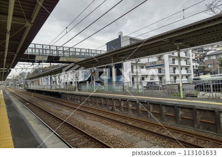 Kanagawa Prefecture, Odakyu Line Zama Station (OH31) Odakyu Electric Railway, Iriya Higashi, Zama City, 2-sided, 2-track bridge station Kanagawa Prefecture, Odakyu Line Zama Station (OH31) Odakyu Electric Railway, Iriya Higashi, Zama City, 2-sided, 2-track bridge station 113101633