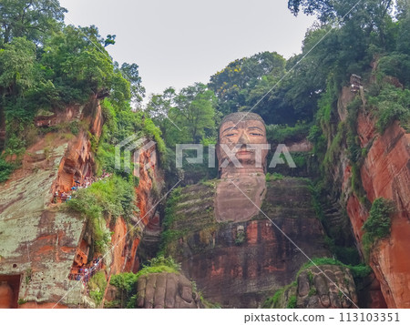 Leshan Big Buddha (China - Leshan City) 113103351