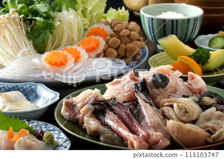 Fugu Hot Pot, Delicious Fugu Hot Pot, Hot Hot Pot Dishes, Luxury and Delicious Fugu Hot Pot 113103747