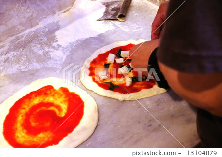 Make pizza 113104079