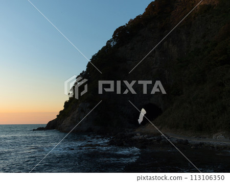 Sunset at Yodo Cave Sunset at Yodo Cave 113106350