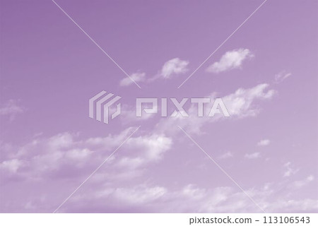 紫色的天空和雲彩 紫色的天空和雲彩 113106543
