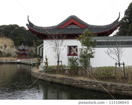 上海橫濱友誼花園（玉蘭堂、池塘、幸心亭）位於橫濱市本牧市民公園內 113106643