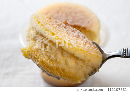Souffle pudding Souffle pudding 113107881