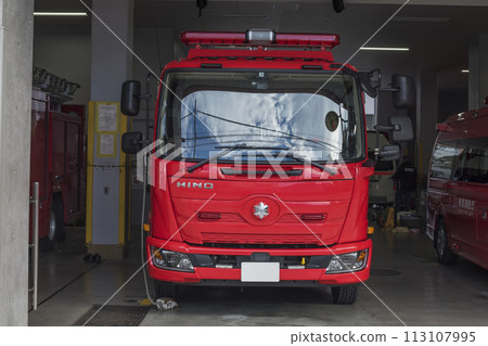 Fire engine on standby Fire engine Emergency vehicle Fire engine on standby Fire engine Emergency vehicle 113107995