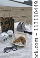 Enjoy your holiday with coffee on the beach 113110449