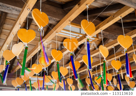 Kitano Tenmangu Shrine is Kitano Ichijinkan Ichiza Shrine. A photo of people's wishes on a wooden board 113113610