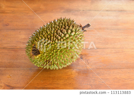 辦公桌上的榴蓮 辦公桌上的榴蓮 113113883