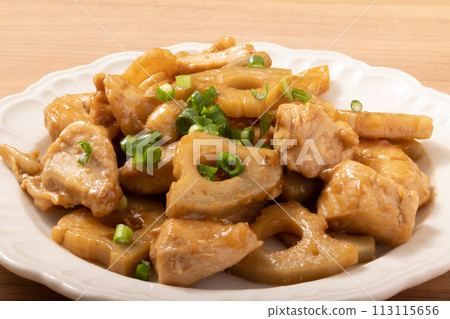 Sweet and sour teriyaki chicken breast and lotus root 113115656