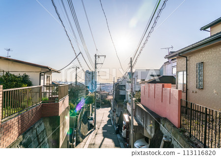 [神奈川縣] 朝陽照耀下的住宅區 113116820