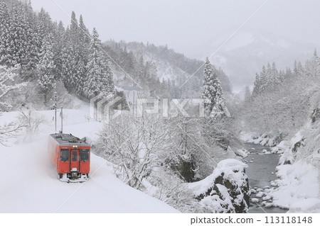 Snowy landscape Tadami line 113118148