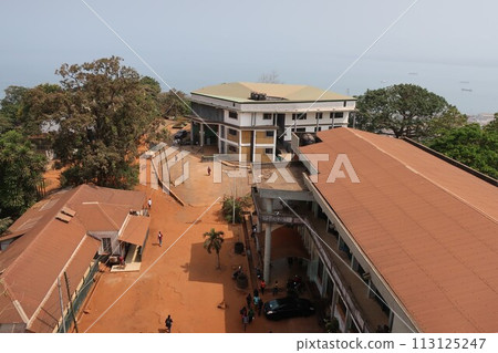 Fourah Bay College (Sierra Leone) Fourah Bay College (Sierra Leone) 113125247