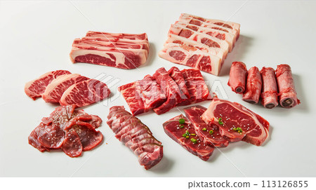 Set of various types of beef They are arranged on a white background. Set of various types of beef They are arranged on a white background. 113126855