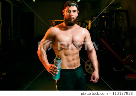 man in the gym with shaker man in the gym with shaker 113127938
