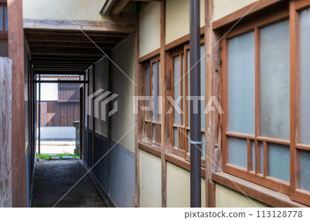 A very old and beautiful building in Kurayoshi, Tottori, Japan A very old and beautiful building in Kurayoshi, Tottori, Japan 113128778