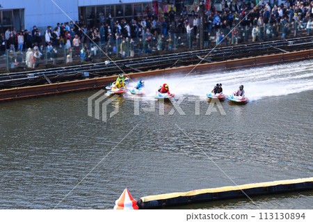 Boat race scene, boat stadium 113130894