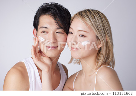 Portrait of two young men and women in beauty and skincare images 113131662