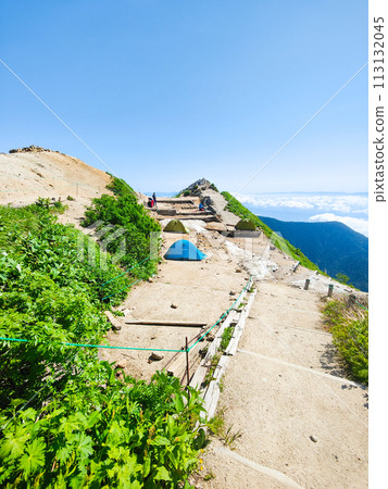 夏季攀登椿山：椿山莊帳篷營地 113132045