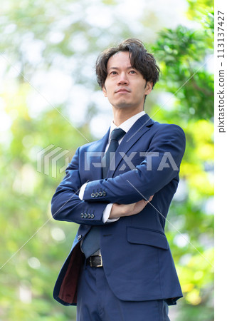 Businessman fresh green 113137427