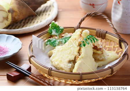 Bamboo shoot tempura Bamboo shoot tempura 113138764