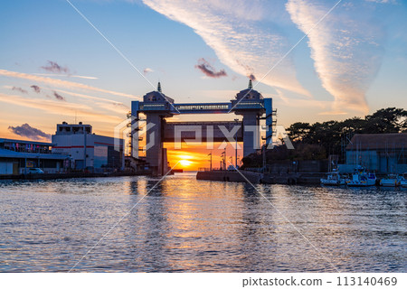 （靜岡縣）沼津市大型展望水門景觀點燈 113140469