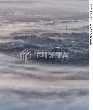Morning sea of clouds at Atago Shrine, Kasama City, Ibaraki Prefecture 113143221