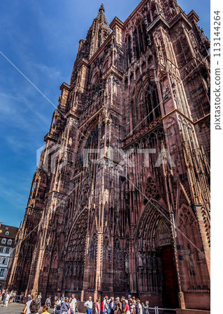 Notre dame de Strasbourg cathedral, France Notre dame de Strasbourg cathedral, France 113144264