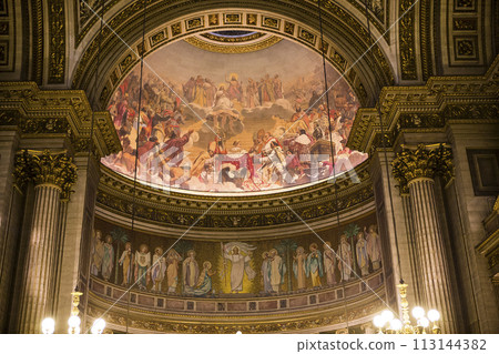 interiors of la Madeleine  church, Paris, France 113144382