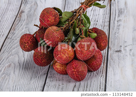 Sweet juicy tropical exotic lychee Sweet juicy tropical exotic lychee 113148452