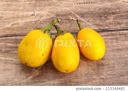 Yellow asian ripe eggplant vegetable 113148481