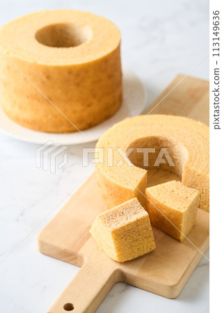 chopped baumkuchen 113149636