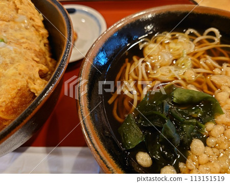 美味的豬排丼套餐 113151519