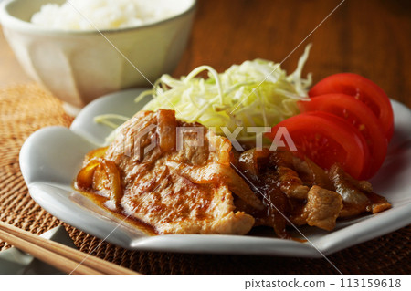 薑汁烤肉飯 113159618