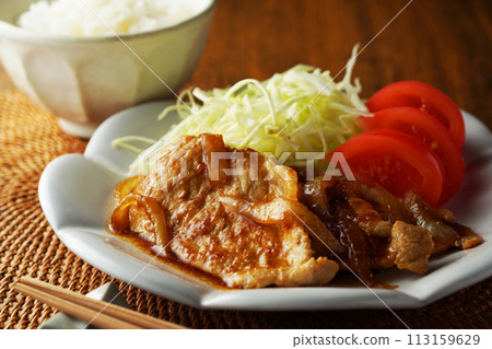 薑汁烤肉飯 113159629